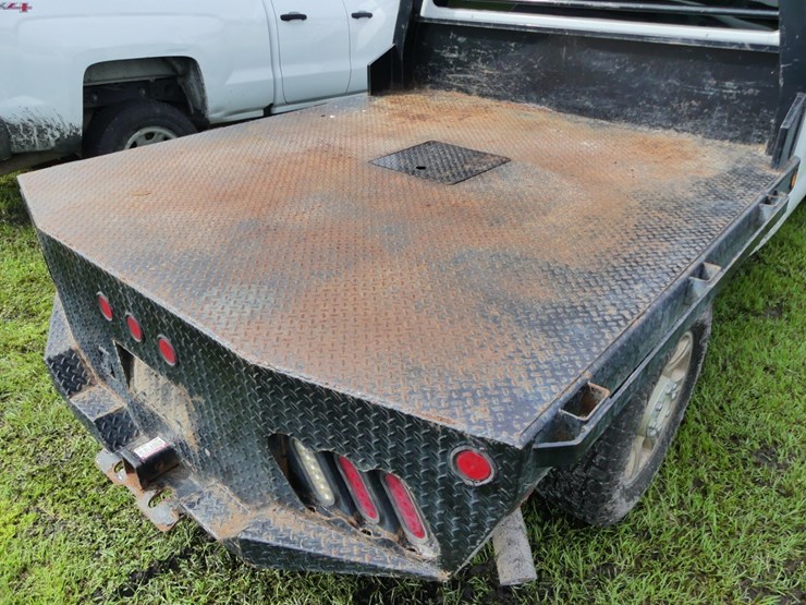 2016-ford-f250-xl-image-5