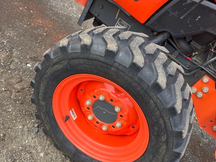 2012-kubota-l3200d-image-14