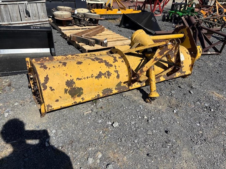 deere-8-in-image-2