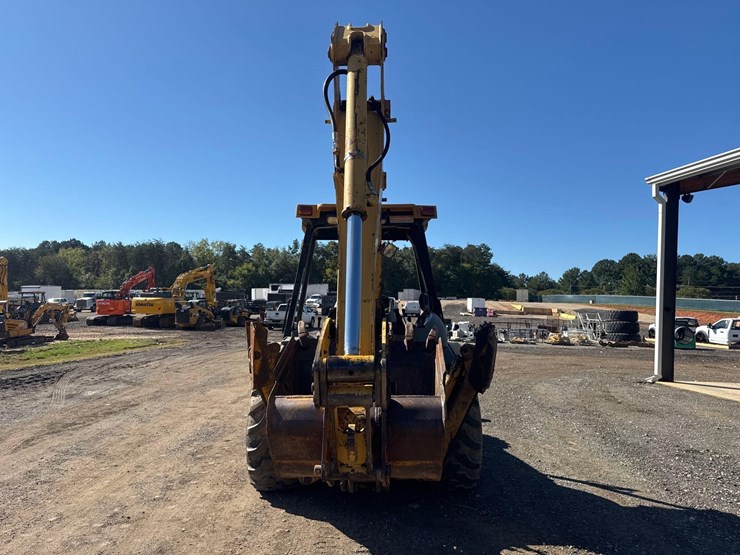 2001-caterpillar-420d-image-5