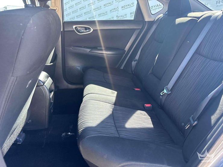 2019-nissan-sentra-sedan-image-20