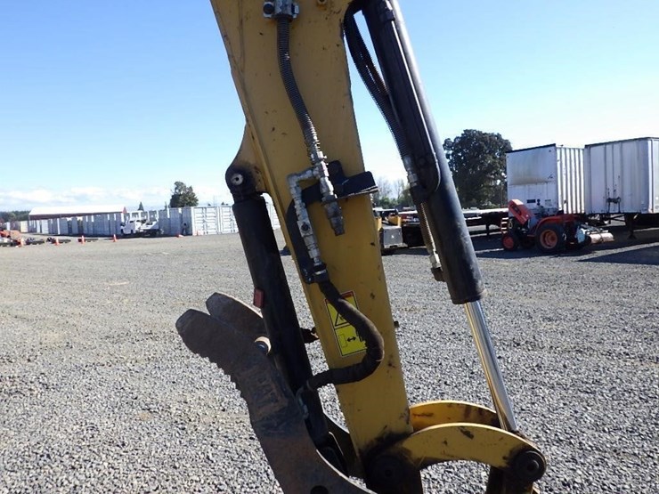 caterpillar-305e2-image-18