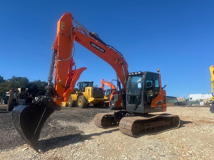 2022-doosan-dx140-lcr-image-1