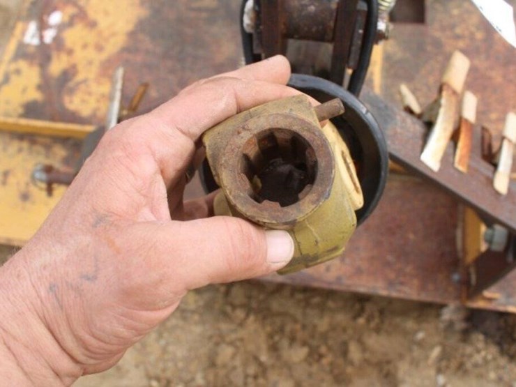 3pt-60"-540-pto-brush-mower-image-6