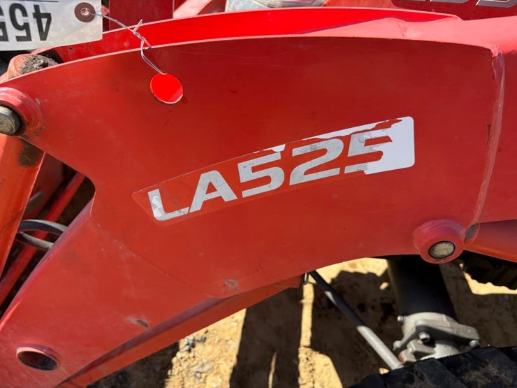 kubota-l3301-image-9