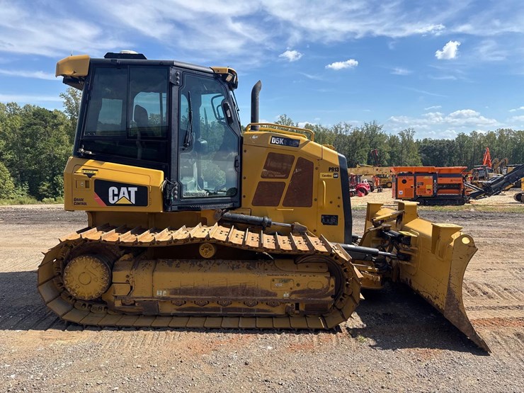 2017-caterpillar-d5k2-lgp-image-8