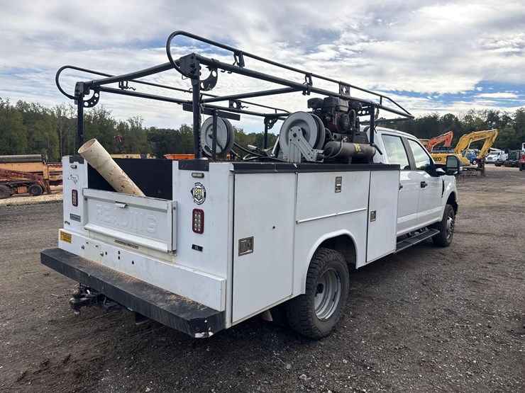 2020-ford-f350-xl-image-6