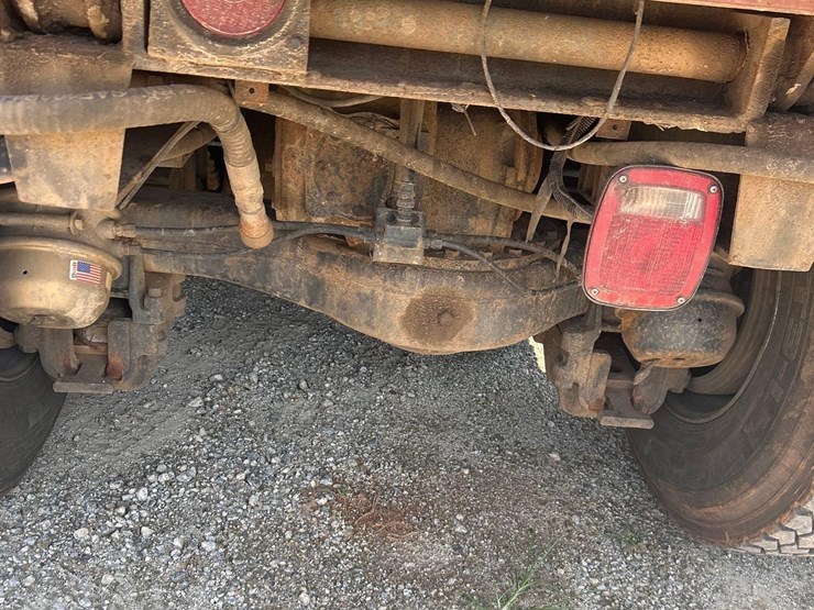 1996-mack-rd690s-image-26