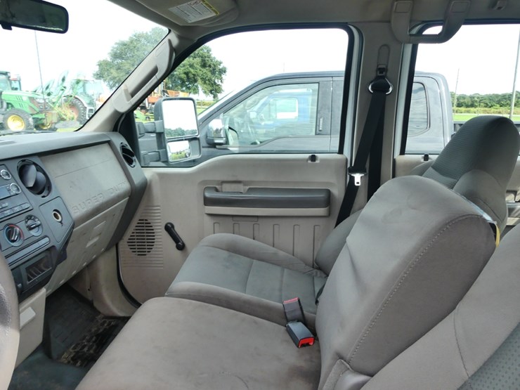 2009-ford-f350-xl-image-13