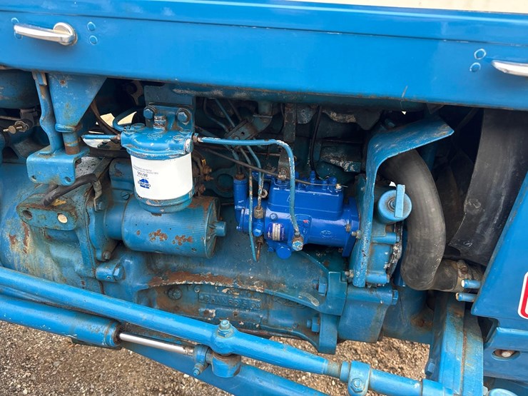 ford-4600-image-11