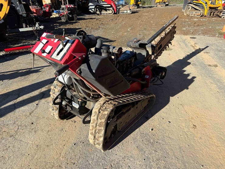 2015-baretto-2024tk-36"-track-trencher-image-5