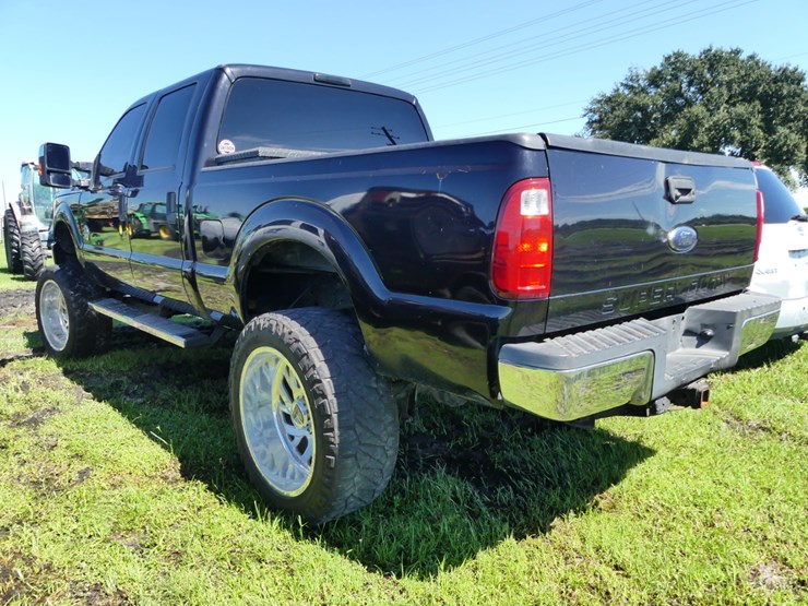 2011-ford-f250-xl-image-4