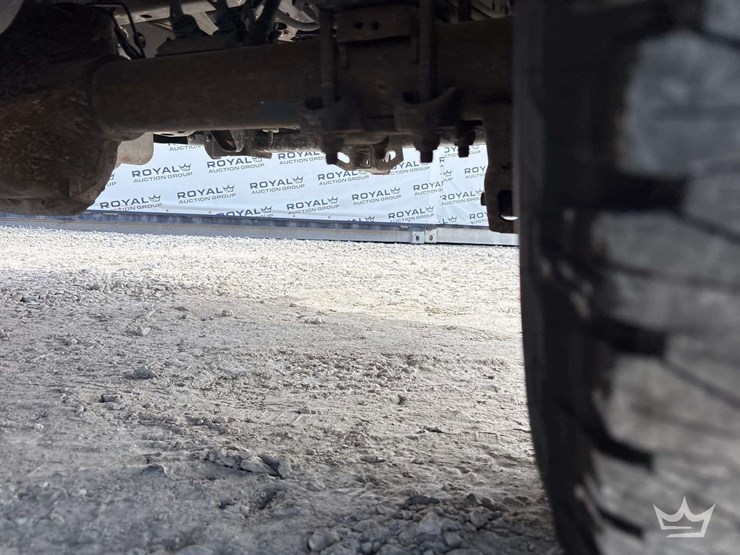 2016-ford-f150-image-21