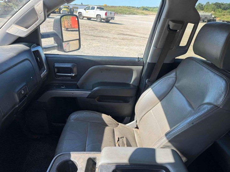 2014-chevrolet-silverado-1500-image-19