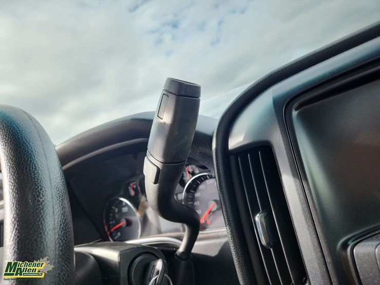 2017-gmc-sierra-1500-image-21