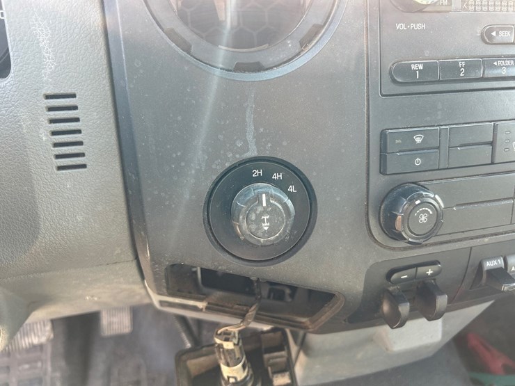 2012-ford-f250-image-42