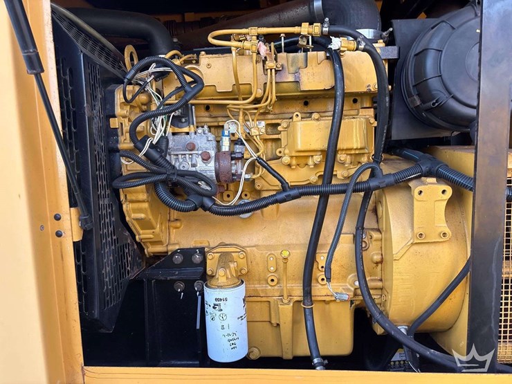 2006-caterpillar-d80-4-72kw-standby-diesel-generator-image-11