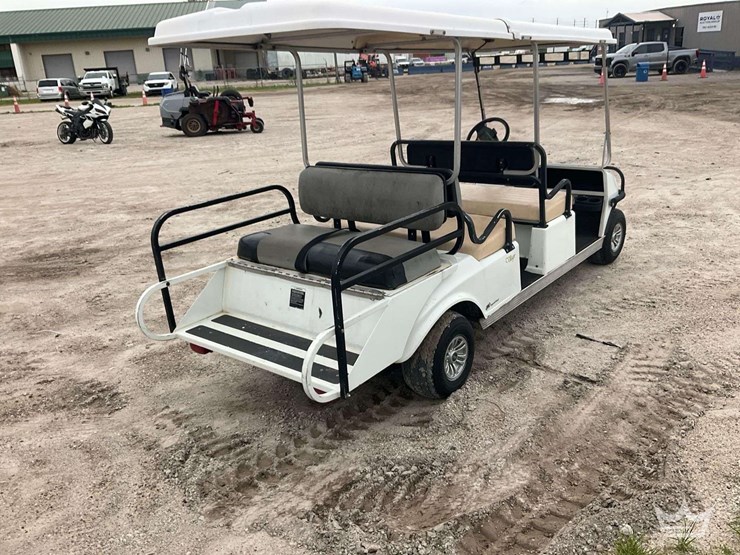 2020-club-car-villager-6-image-3