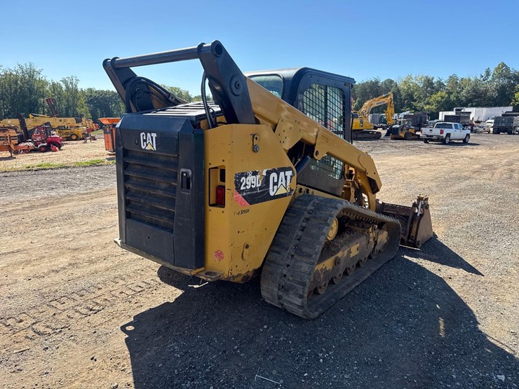 2016-caterpillar-299d2-image-6
