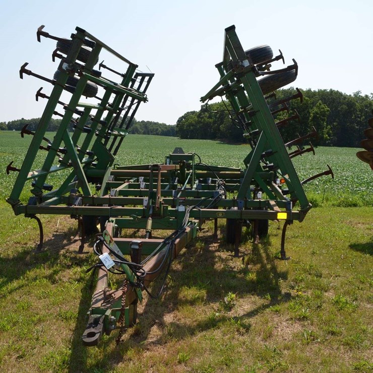 JOHN DEERE 980