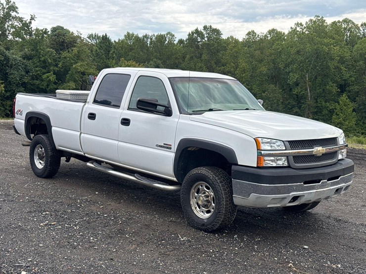 2003-chevrolet-2500hd-image-7