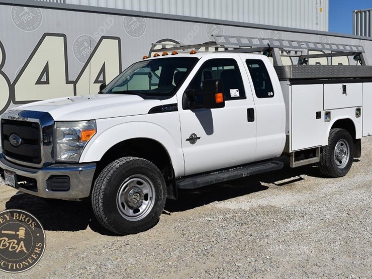 2015-ford-f350-sd-image-1