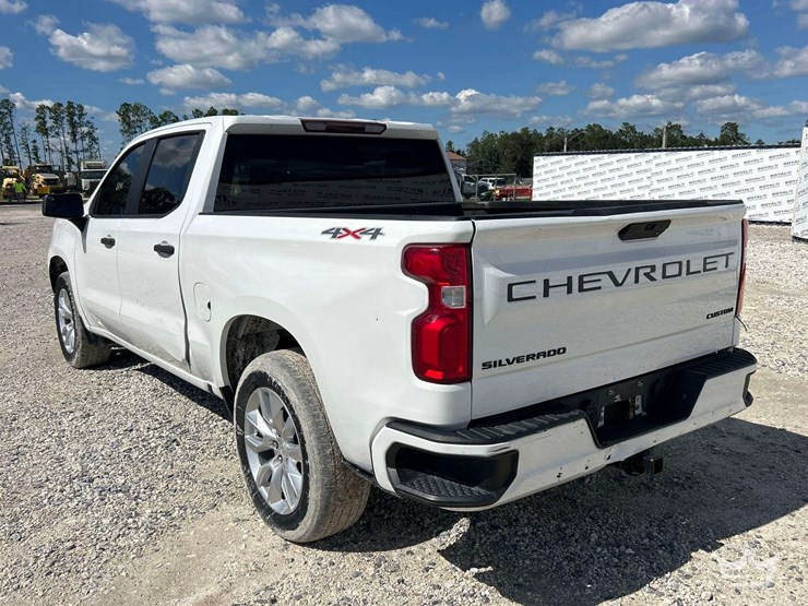 2021-chevrolet-silverado-1500-image-4