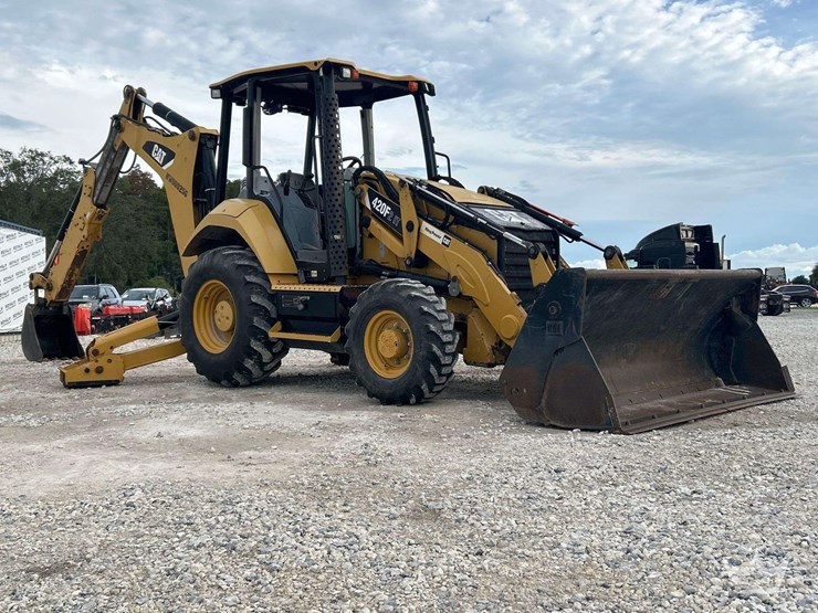 2015-caterpillar-420f2-it-image-4