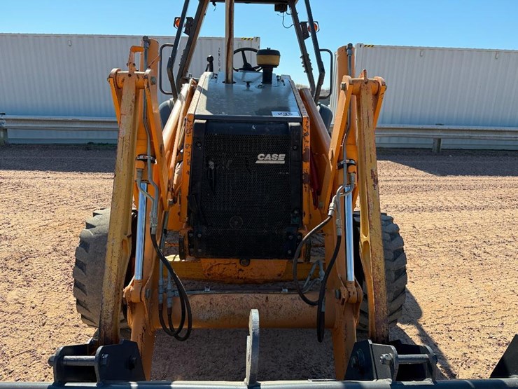 case-570m-xt-image-16