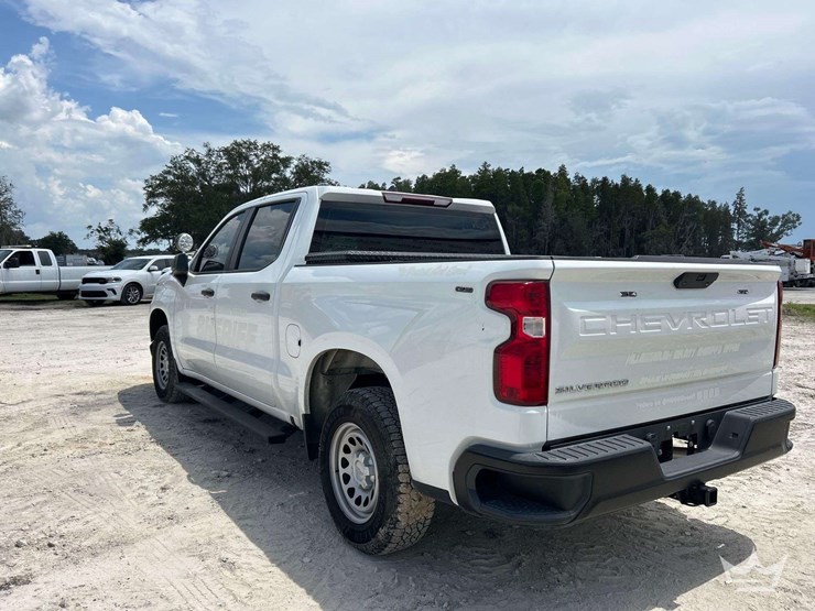 2022-chevrolet-silverado-1500-image-4