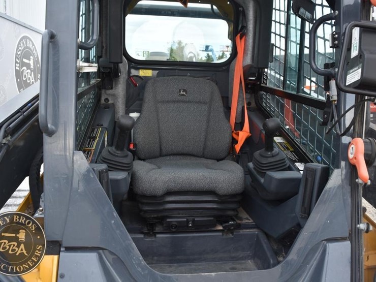 2024-deere-333g-image-44