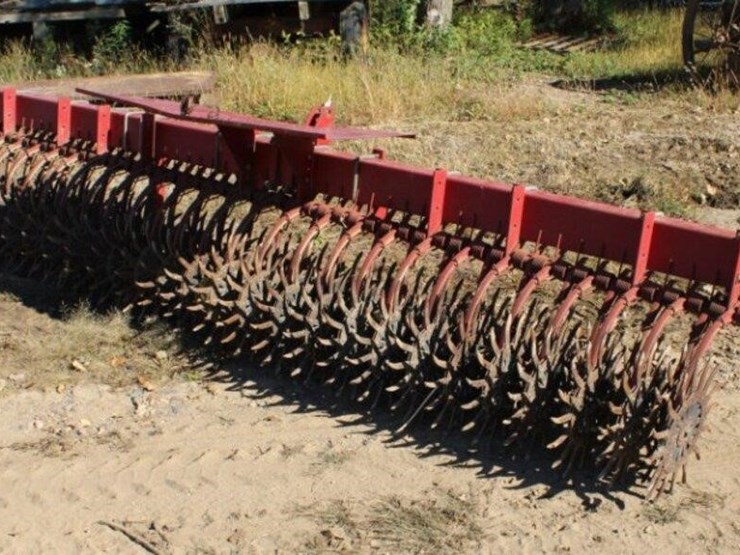 3-point-case-ih-15ft-6-row-rotary-hoe-image-3