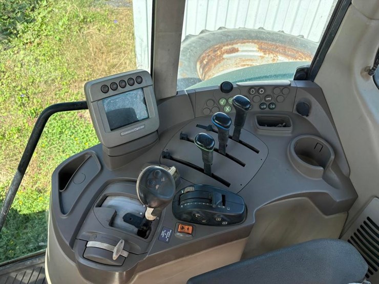 john-deere-6330-image-12