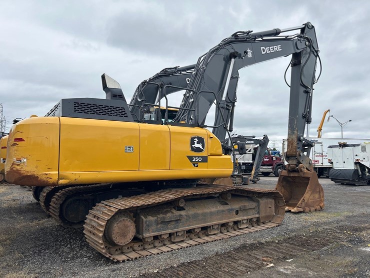 2024-john-deere-350-image-48