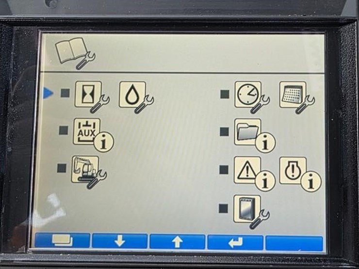 2023-takeuchi-tb240-image-74