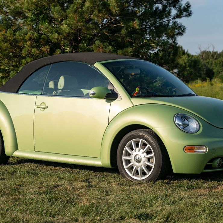 2005 Volkswagen New Beetle GLS Convertible 16,500 Original Miles