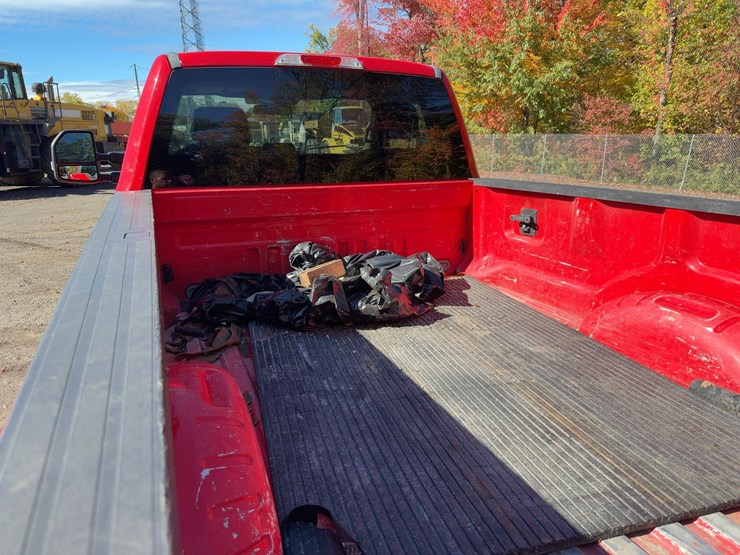 2017-ford-f250-xl-image-13