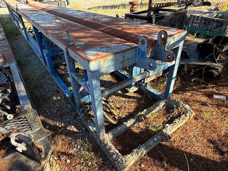 40’l-x-48”w-x-42”h-hyd-pipe-handler,-skidded-image-7
