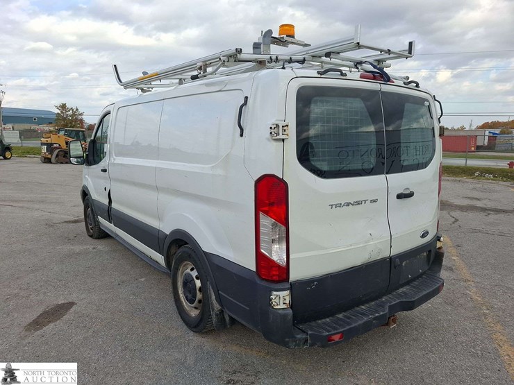 2016-ford-transit-image-7
