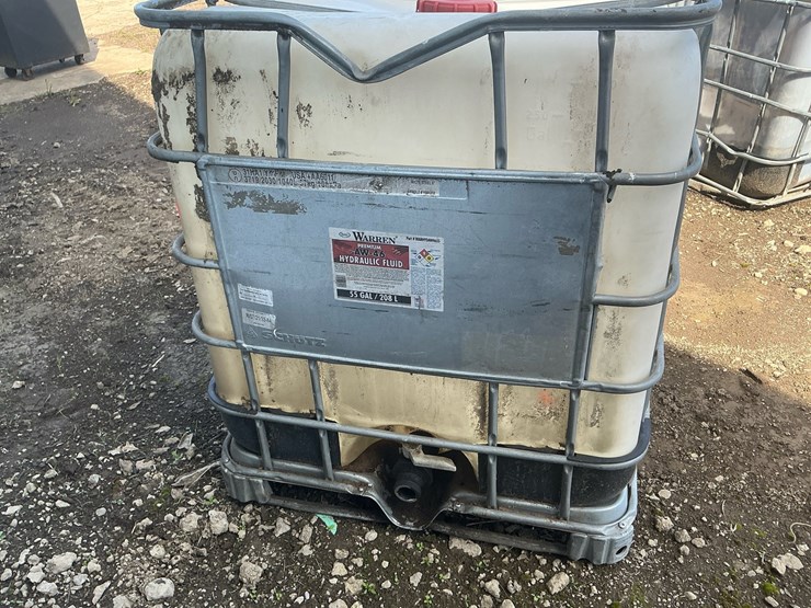 #181-•-(2)-250-gallon-ibc-tote-tanks-in-steel-cages-image-6