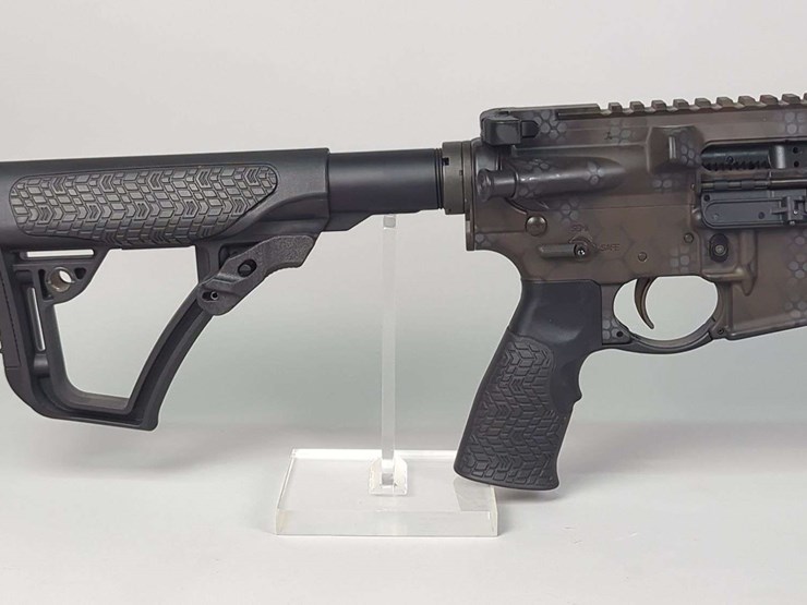 daniel-defense-ddm4-v7-5.56mm-rifle-sn#-ddm4536922,-adjustable-stock,-butt-plate-extender,-manual,-in-hard-case-image-10