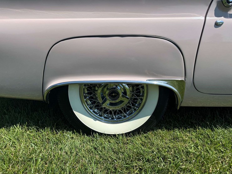 1957-ford-thunderbird-image-52