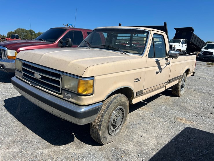 1990-ford-f250-image-1