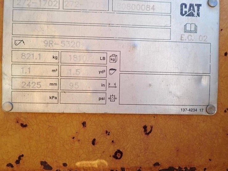 caterpillar-450e-image-10
