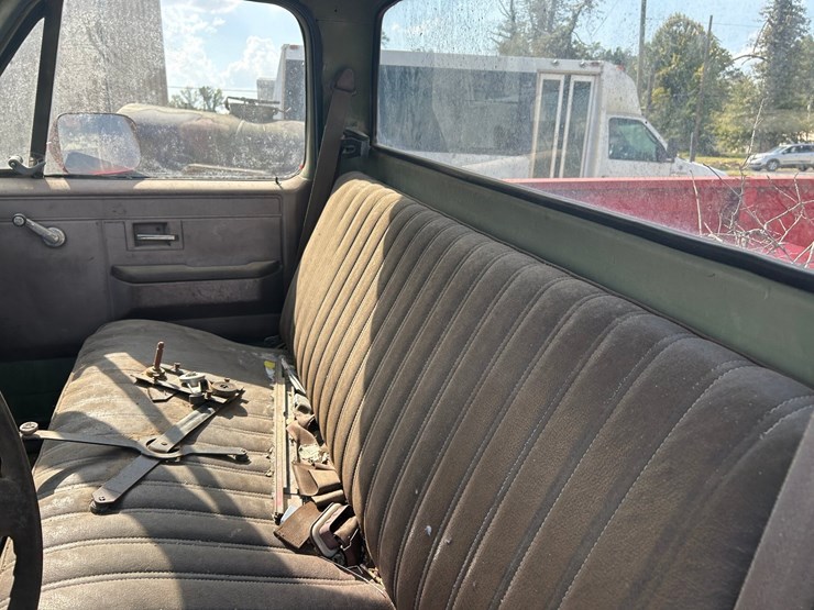 #10590-•-*inop-1985-chevrolet-d30-military-postal-unit-4x4-pickup-1gchd34jxff373404-inv#10590-image-43