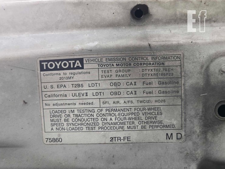 2013-toyota-tacoma-image-21