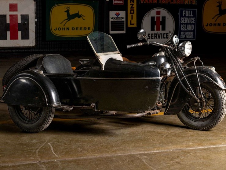 1941-indian-four-sidecar-motorcycle-image-44