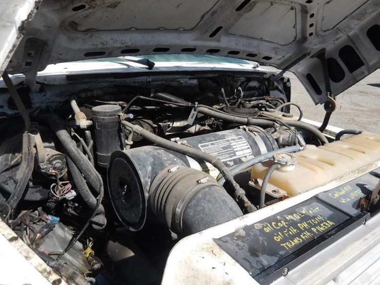 1993-ford-f700-image-9