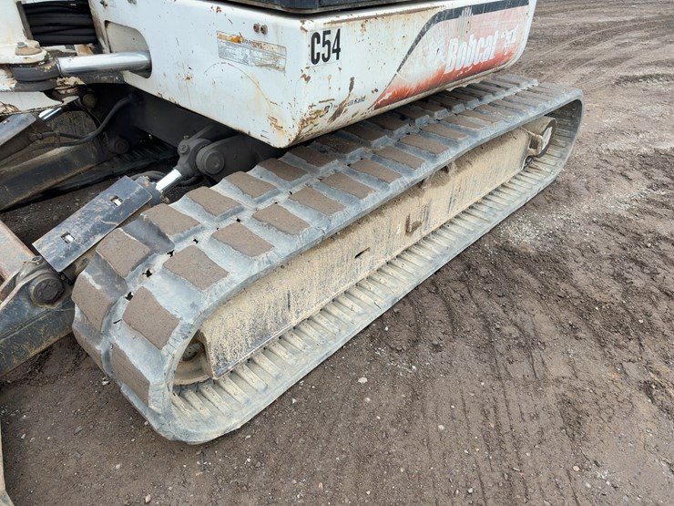2005-bobcat-442-image-24
