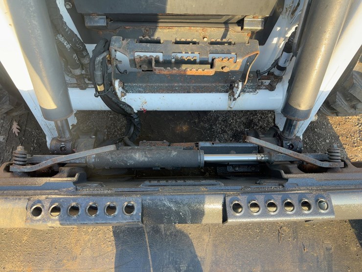 2022-bobcat-s64-image-10